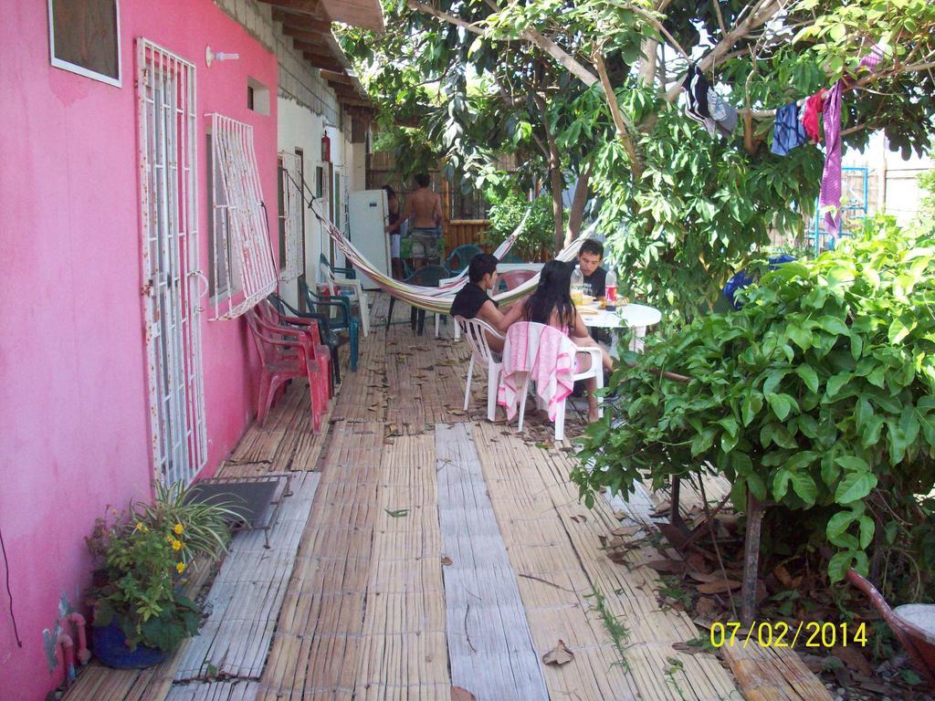Hostal Camping Beach Salinas  Exterior photo